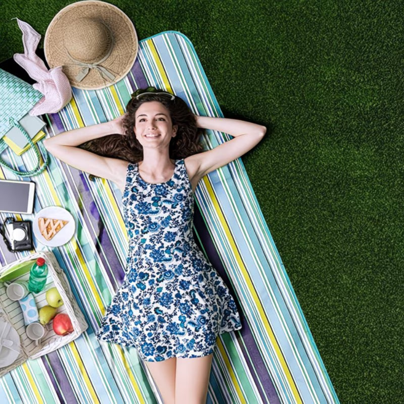 Picnic beach blanket, picnic mat, 80x60 inches, waterproof and foldable