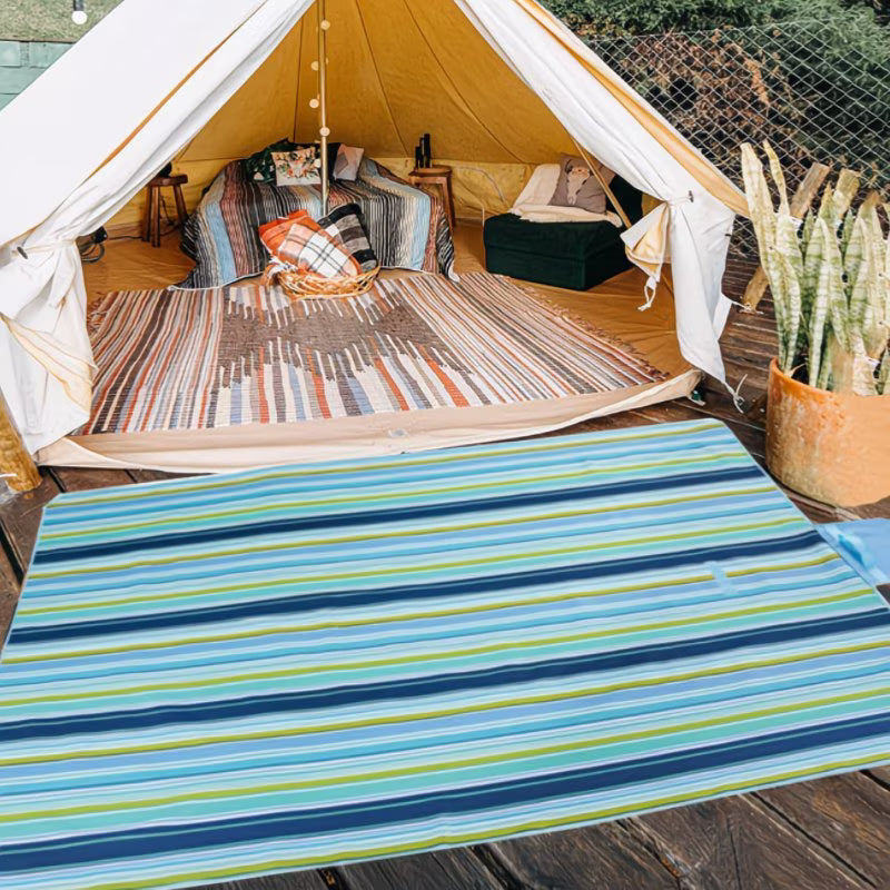 Picnic beach blanket, picnic mat, 80x60 inches, waterproof and foldable